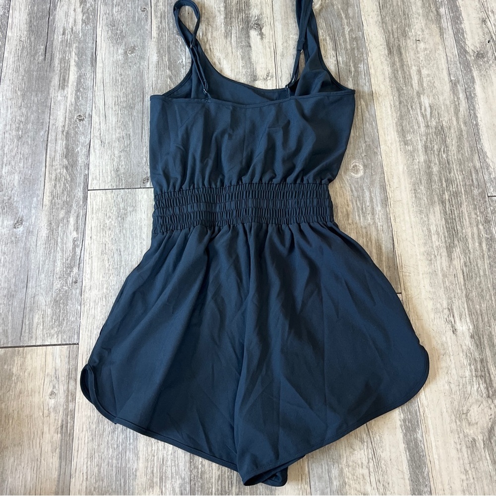 Abercrombie & Fitch Traveler Drawstring Romper in Black - Picture 3 of 5